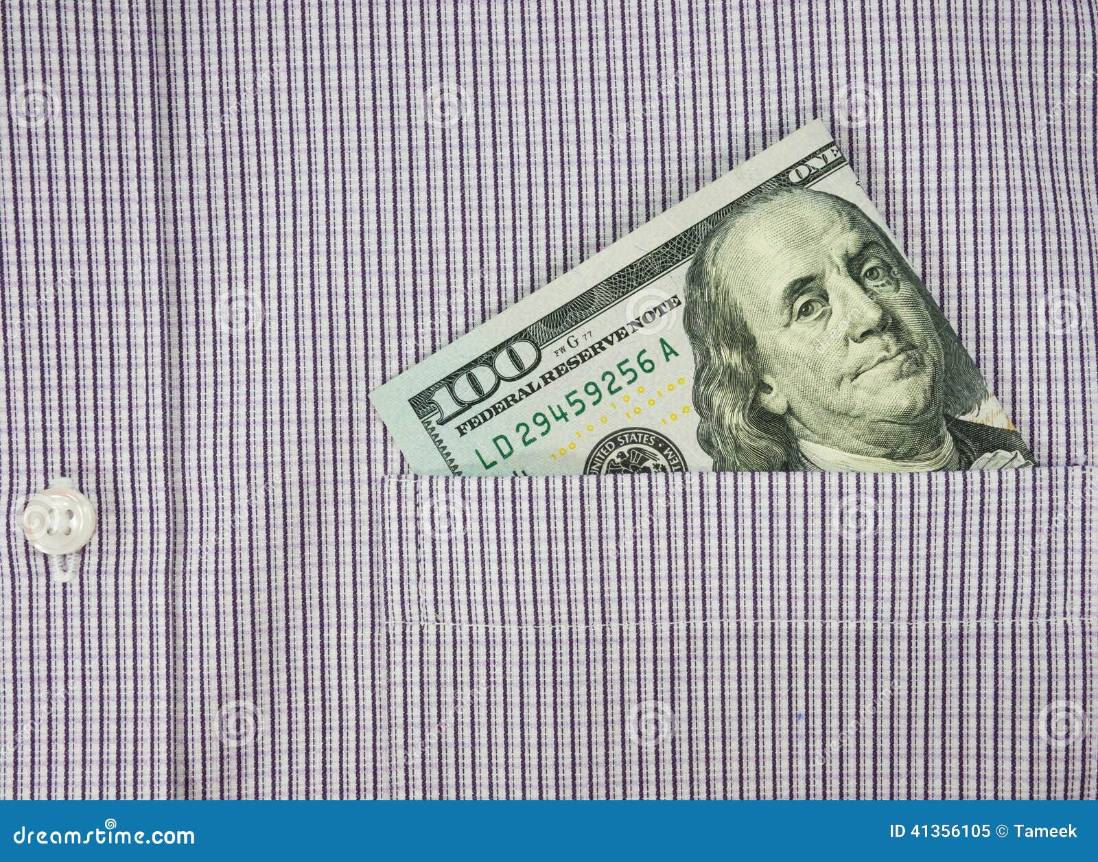 Geld In Der Hemdtasche Stockbild Bild Von Bargeld Hemd 41356105