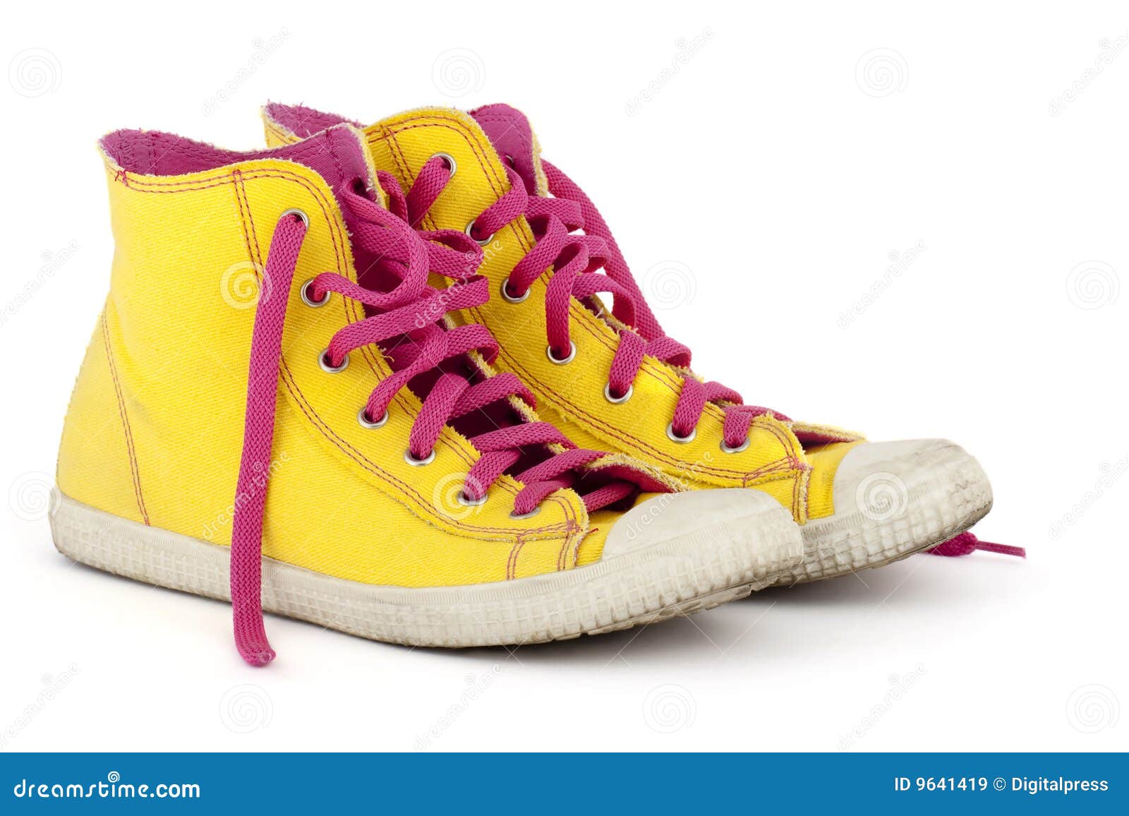 Gele Schoenen Met Roze Schoenveter Stock Afbeelding - Image of schoenen ...