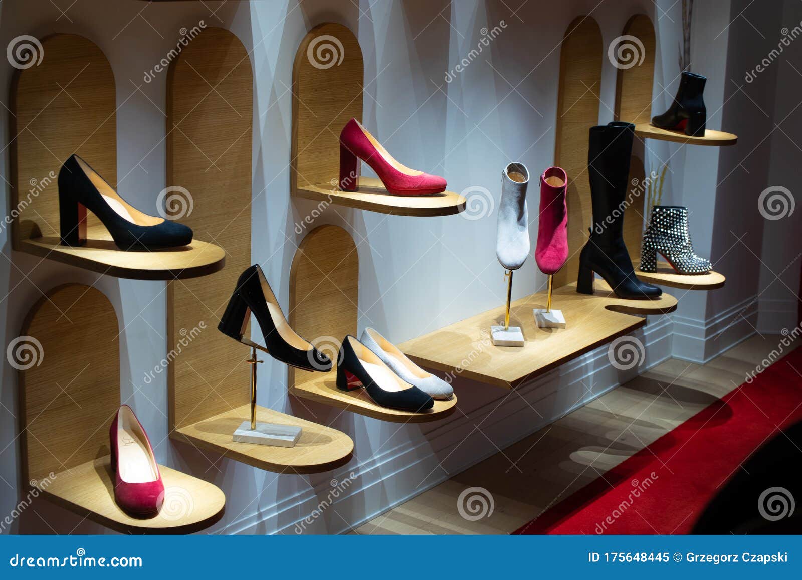 controller ære Forsømme Christian Louboutin Window Store, Shoe Salon with High-end Stiletto  Footwear, Handbags on Display for Sale, Exposition Editorial Image - Image  of business, display: 175648445