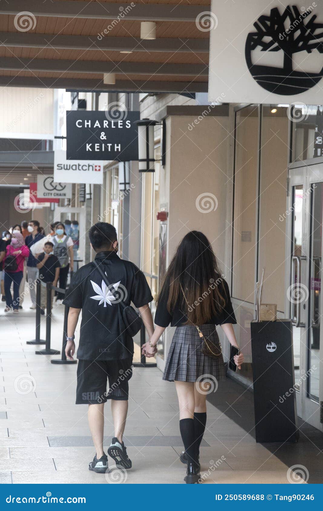 Genting Highlands Premium Outlets in Genting Highlands, Malaysia Editorial  Stock Image - Image of branded, designer: 250411464