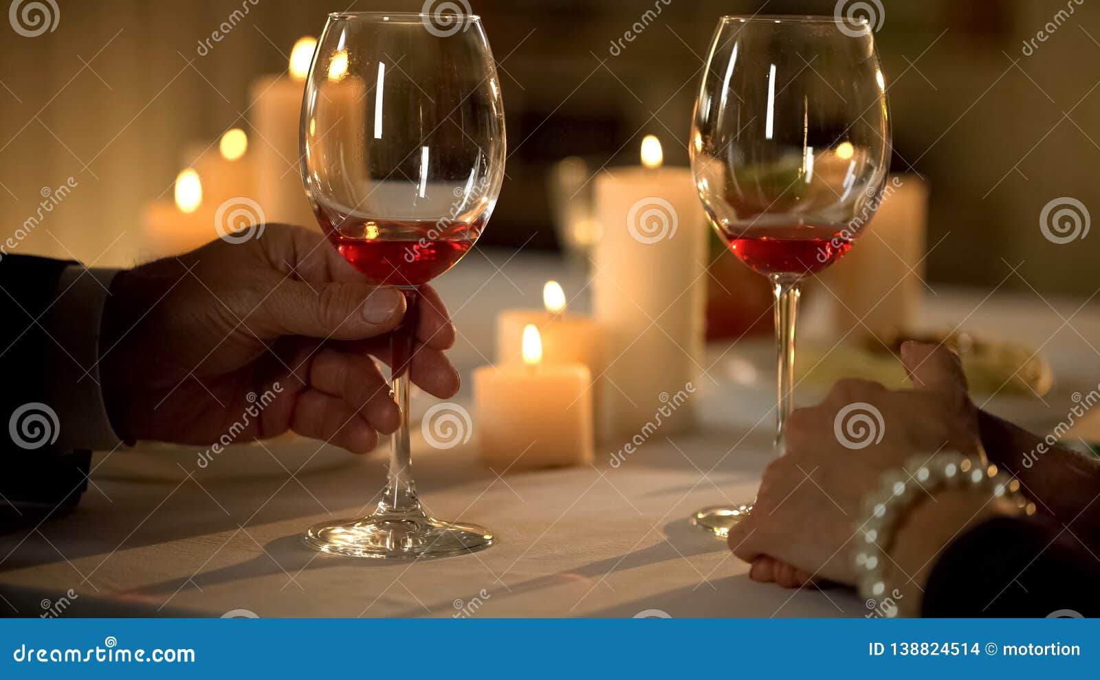 Champagne tasting dating
