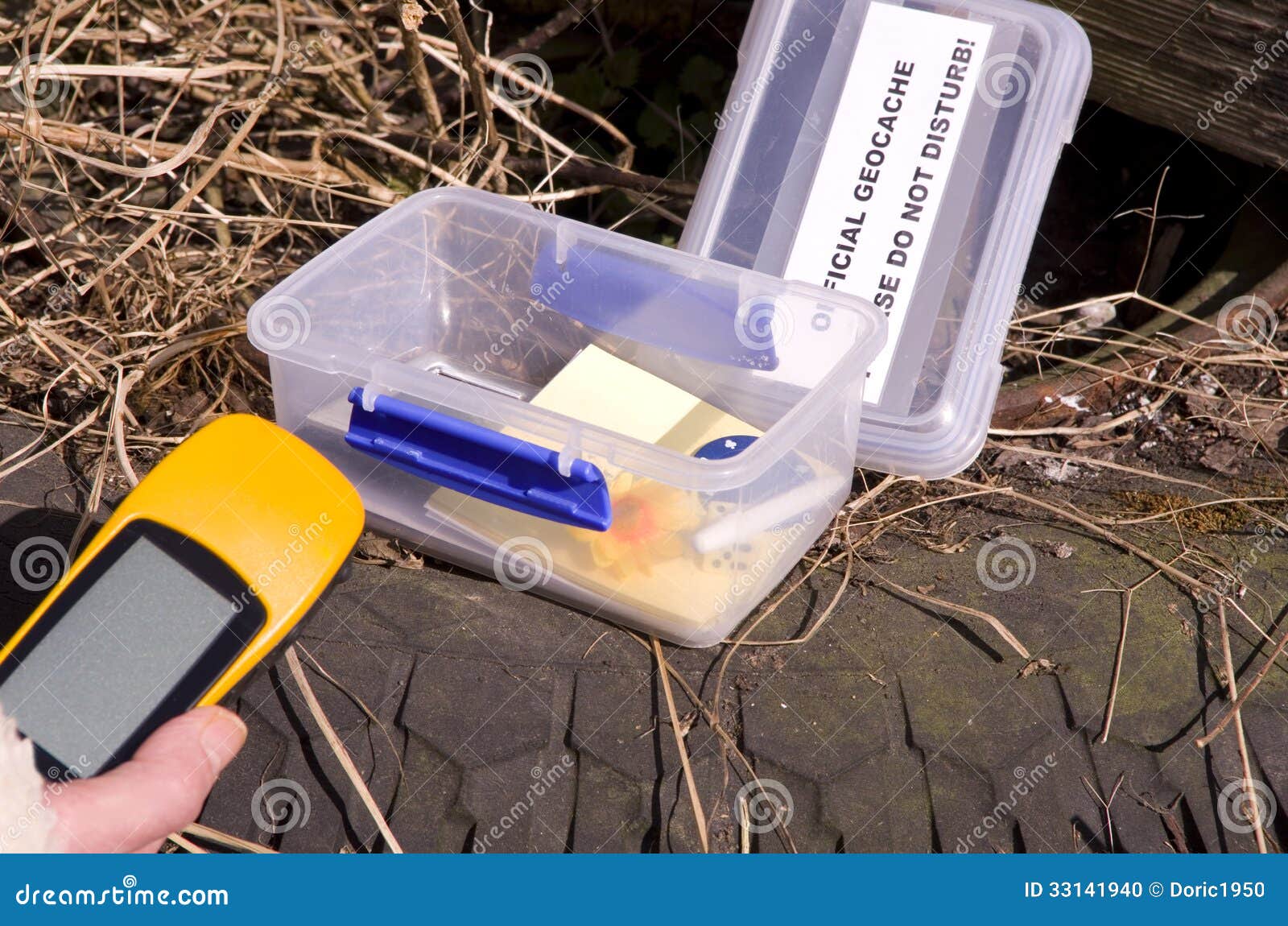 geocache and gps device
