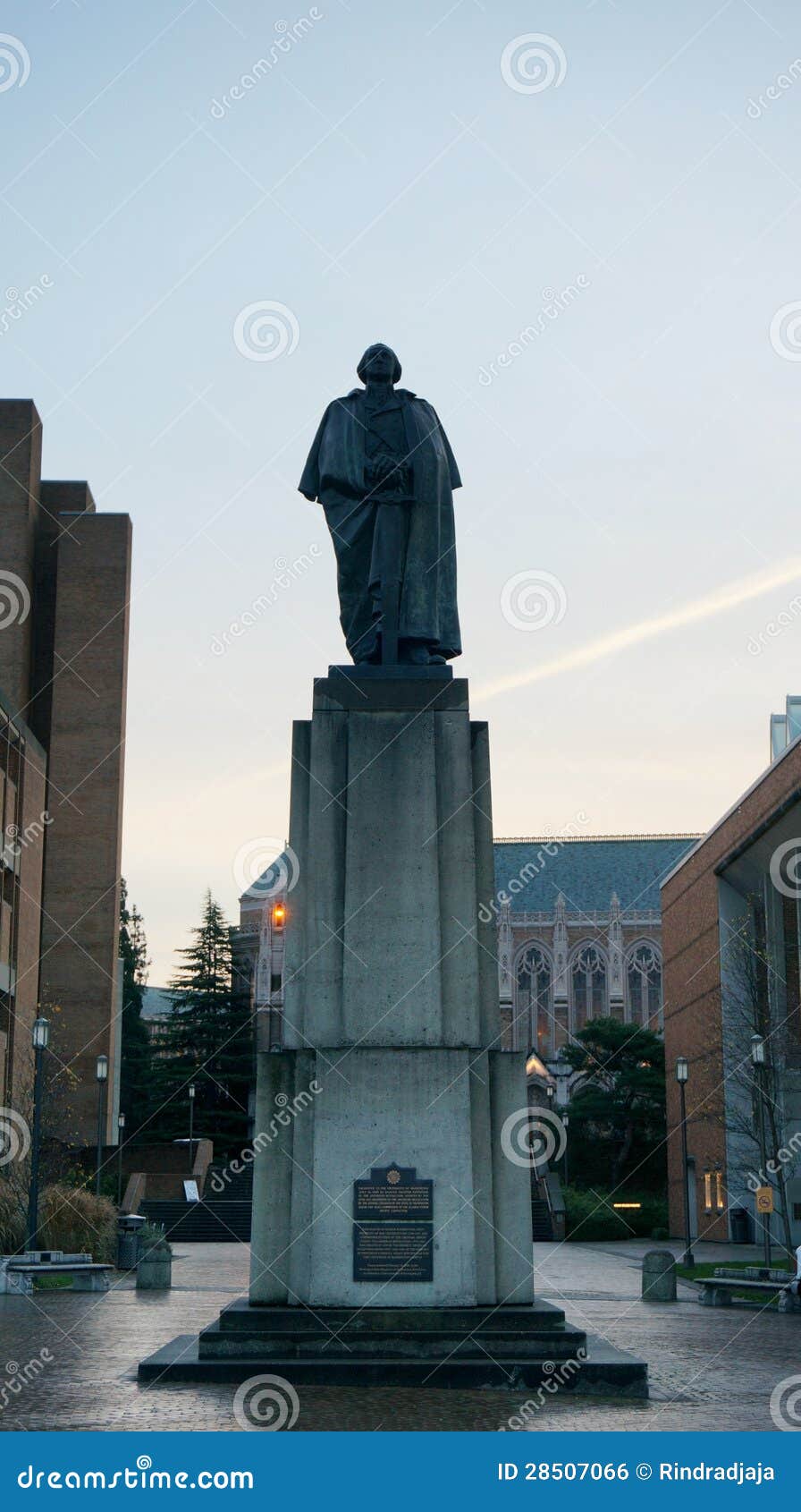 Washington Statue at UW Editorial Photo Image of education