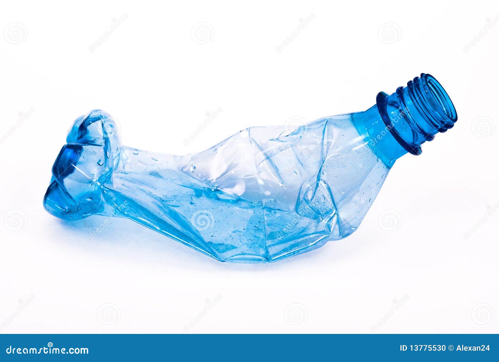 Gequetschte Blaue Plastikflasche Stockfoto Bild von zerquetscht, plastik 13775530
