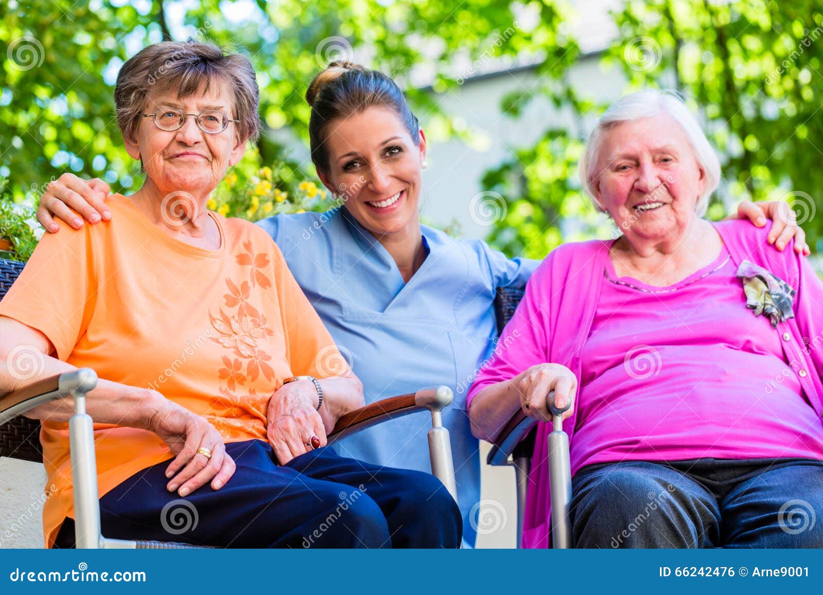 geriatric nurse having chat with senior women