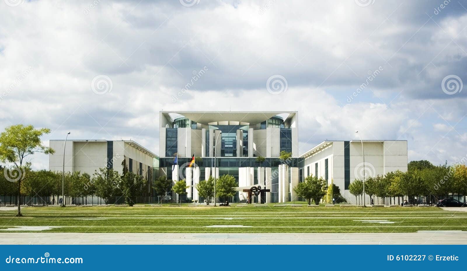 german chancellery in berlin