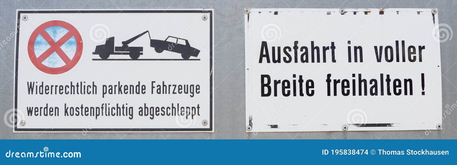 Parkplatz Parking Schild German Enamel Sign Stock Photo, Picture