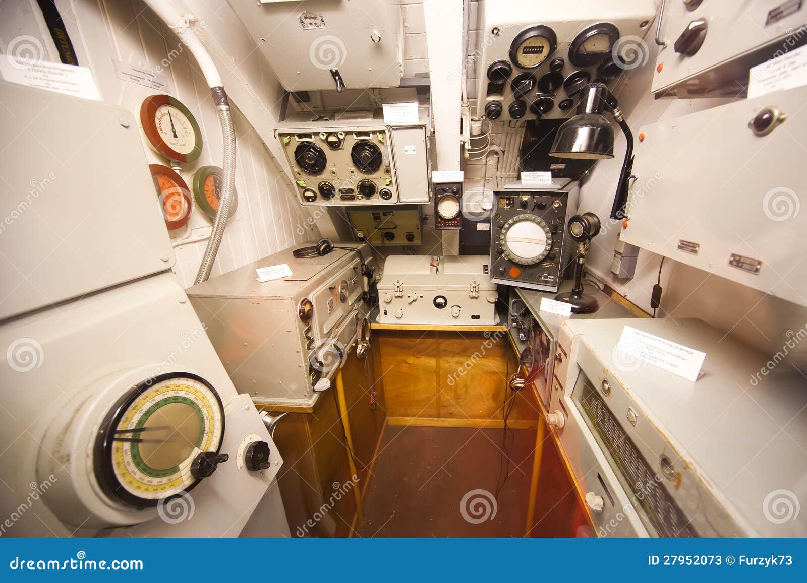 german submarine - sonar compartment