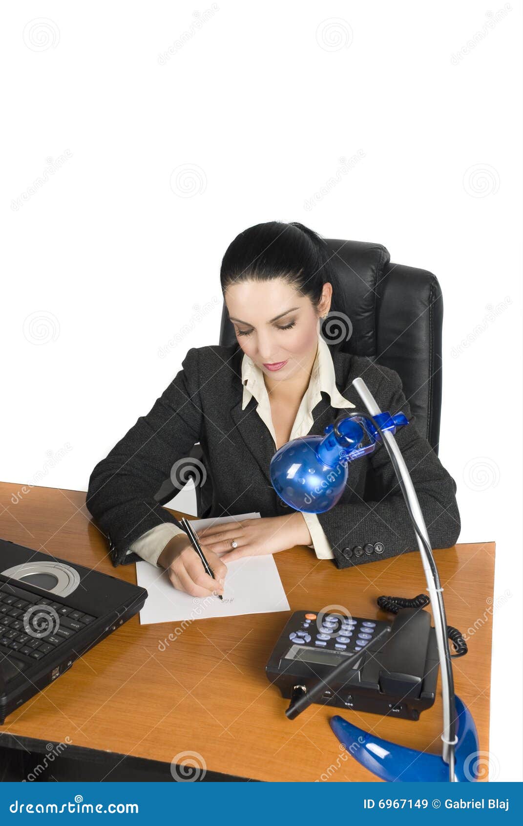 Geschäftsfrau Schreiben Einen Vertrag Stockbild Bild Von Stuhl