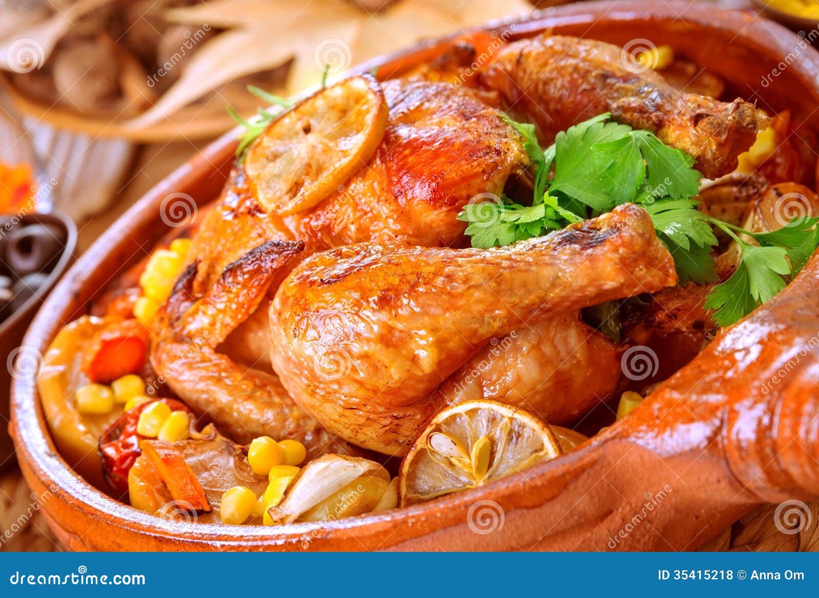 Geschmackvolles Gebackenes Huhn Stockfoto Bild von feiern, geschmückt