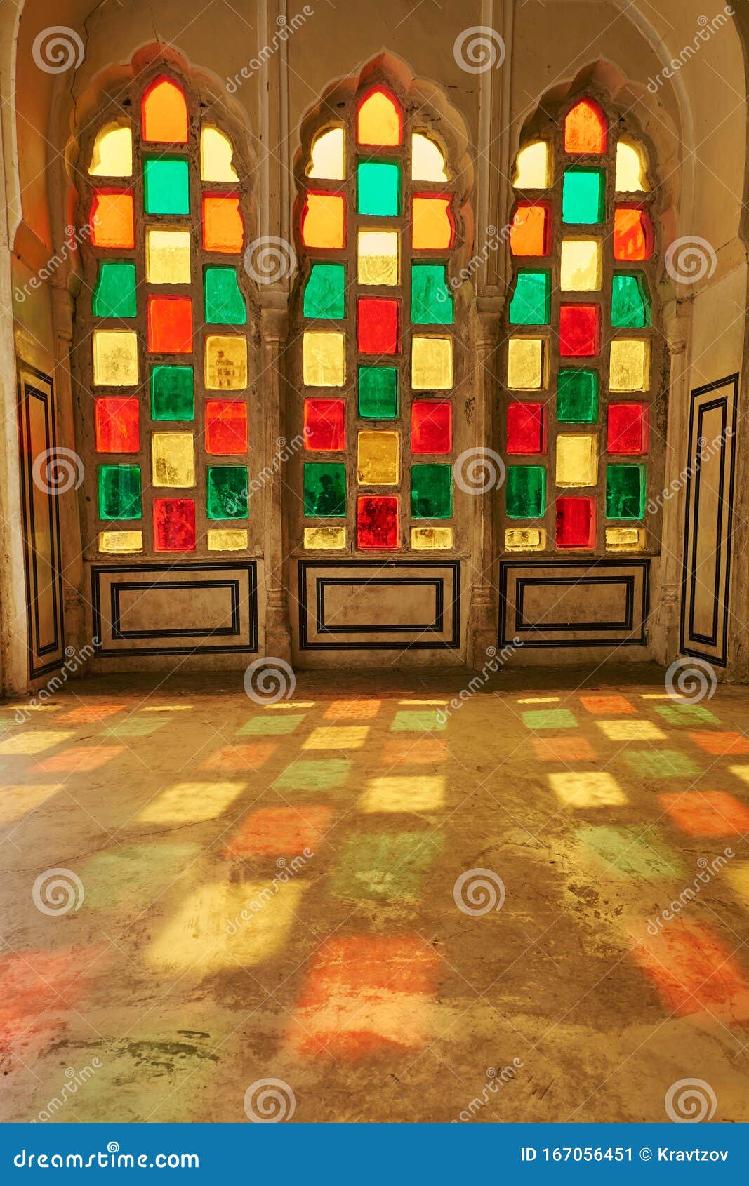 Gevlekt Glas - Vitrage Hawa Mahal of Palace of Winds, Jaipur, India 30 11 2019 Stock Afbeelding - of oosters, 167056451