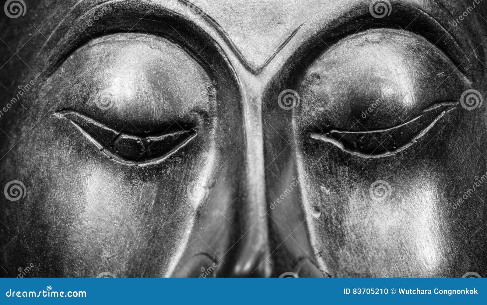 Geïsoleerde het portret van Boedha Sluit omhoog het standbeeld van Boedha