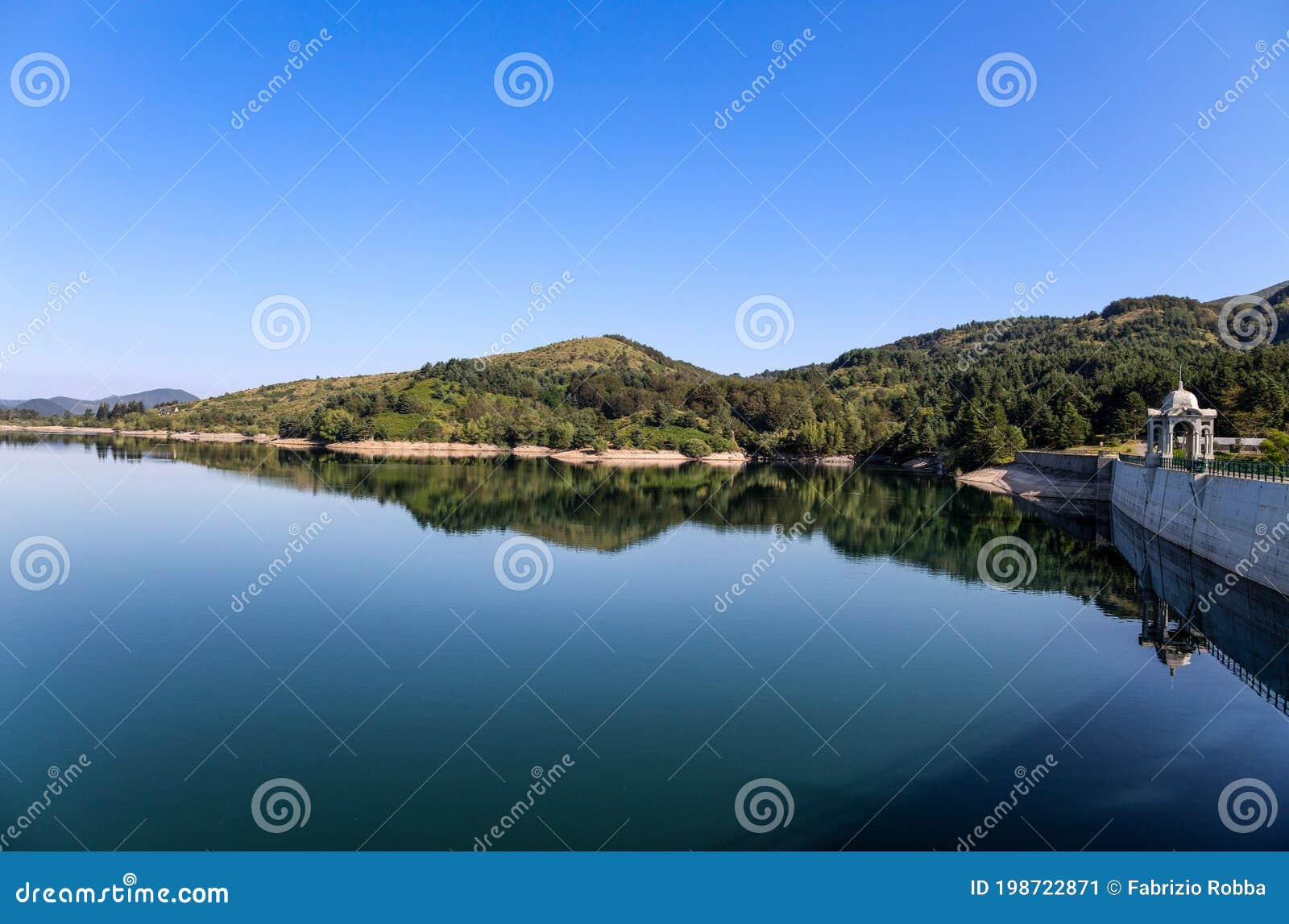 giacopiane lake is an artificial reservoir located in the sturla valley in the municipality of borzonasca, inland of chiavari,