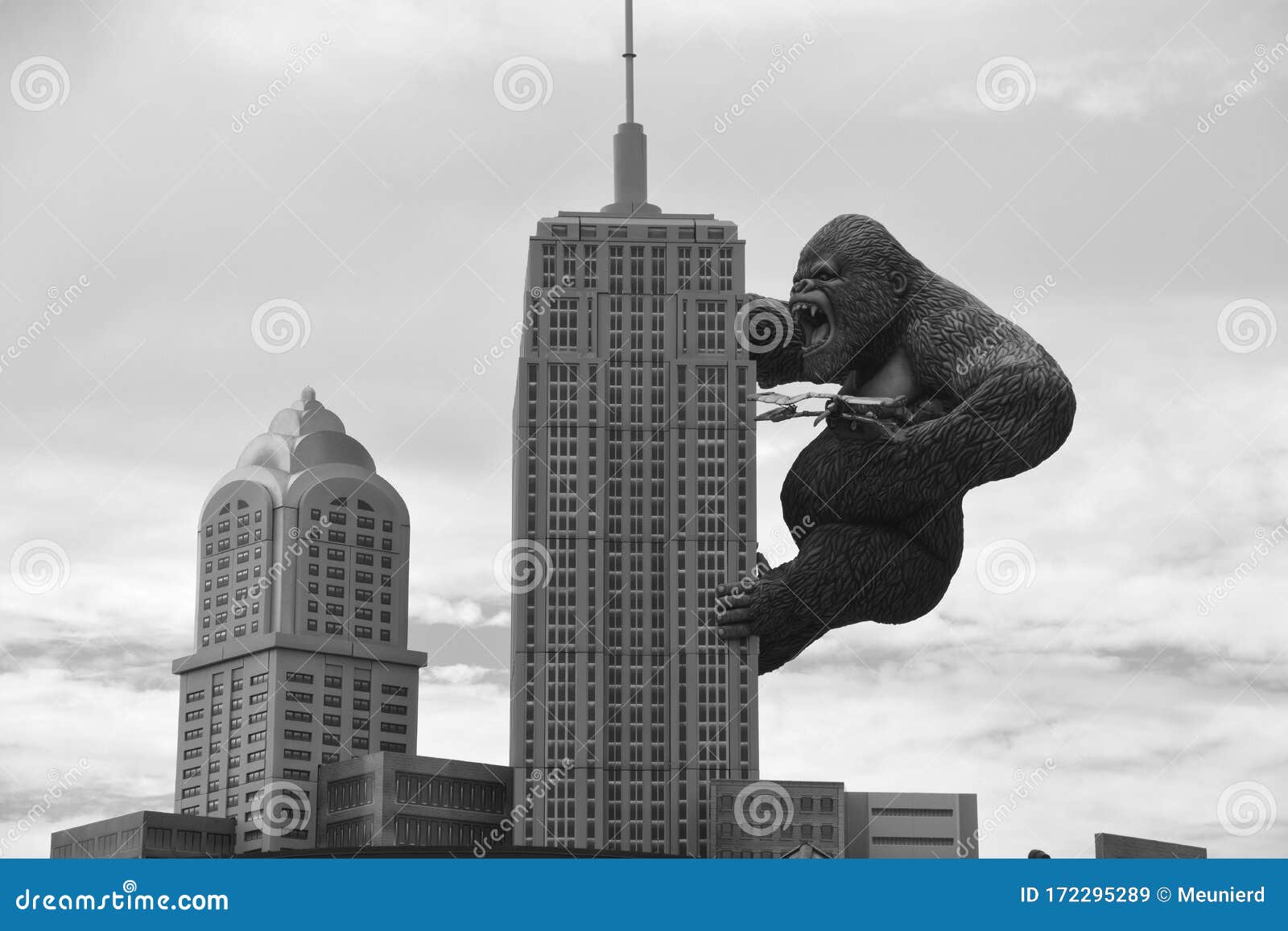 Giant King Kong on Empire State Building Editorial Stock Image Image