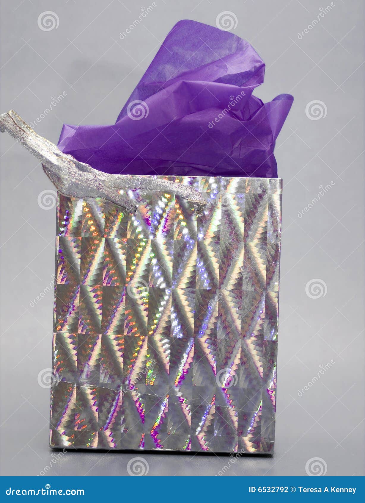 Gift Bag Stock Photo - Download Image Now - Gift Bag, Purple, Bag