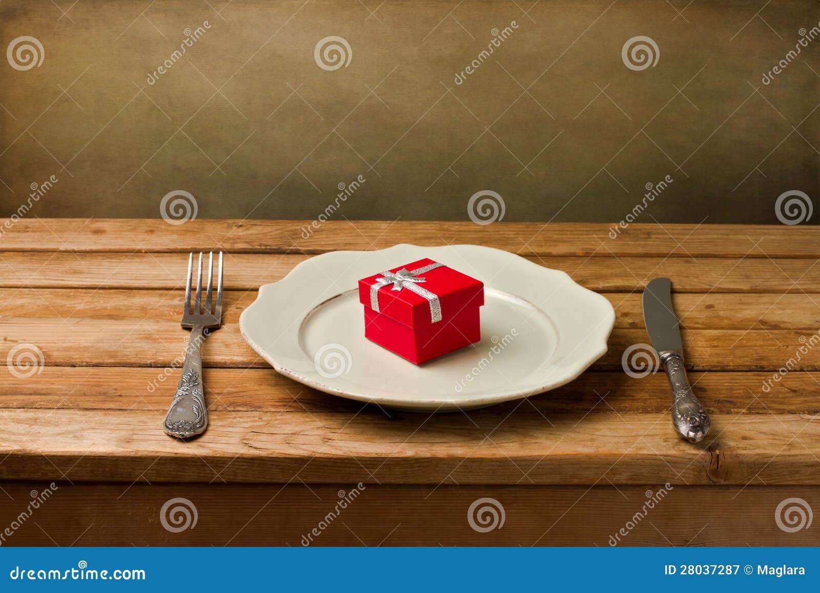 Gift box on plate stock image. Image of fork, greeting 28037287