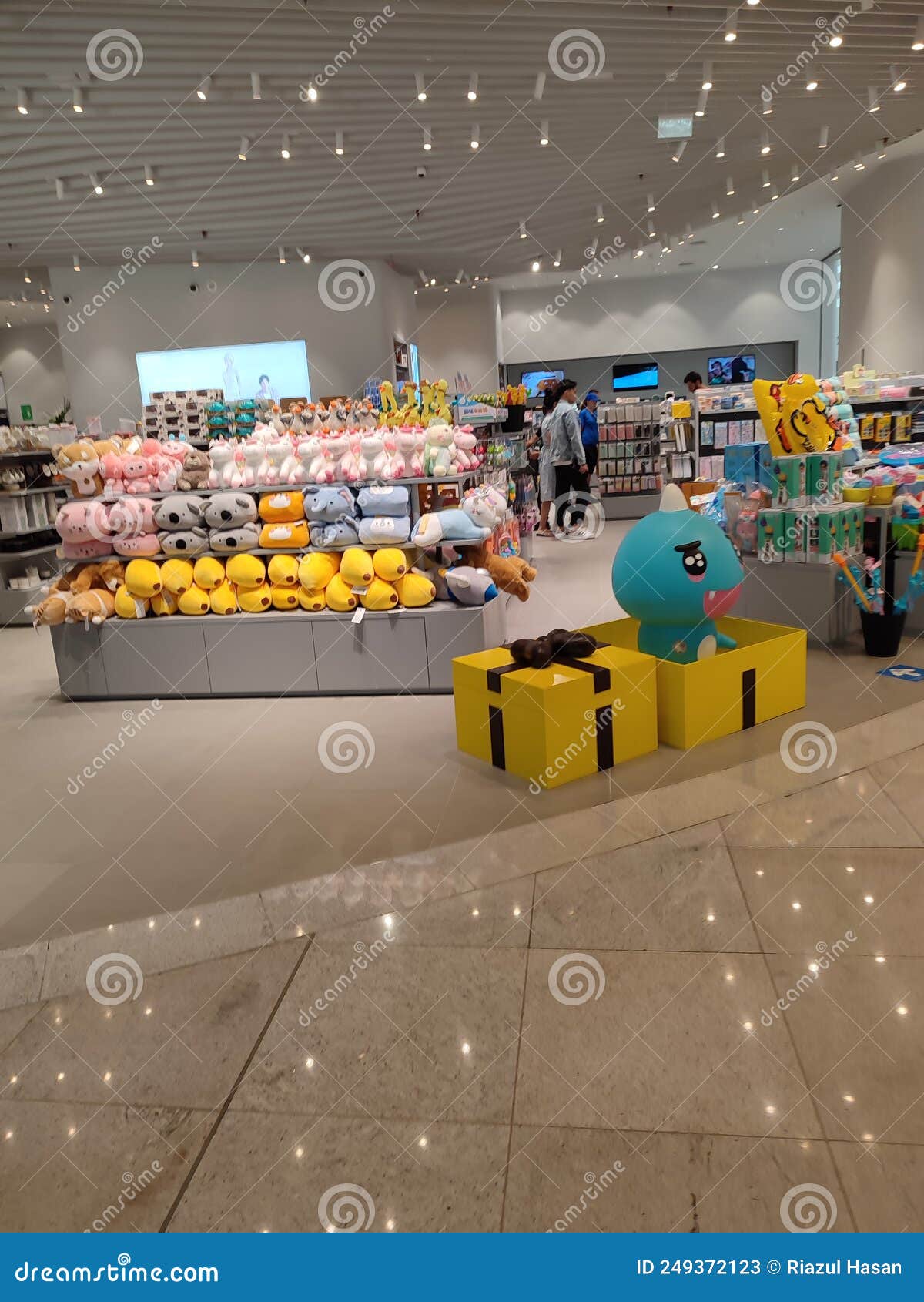 Gift Shop in Dubai Mall Dubai UAE Editorial Stock Photo Image of gift