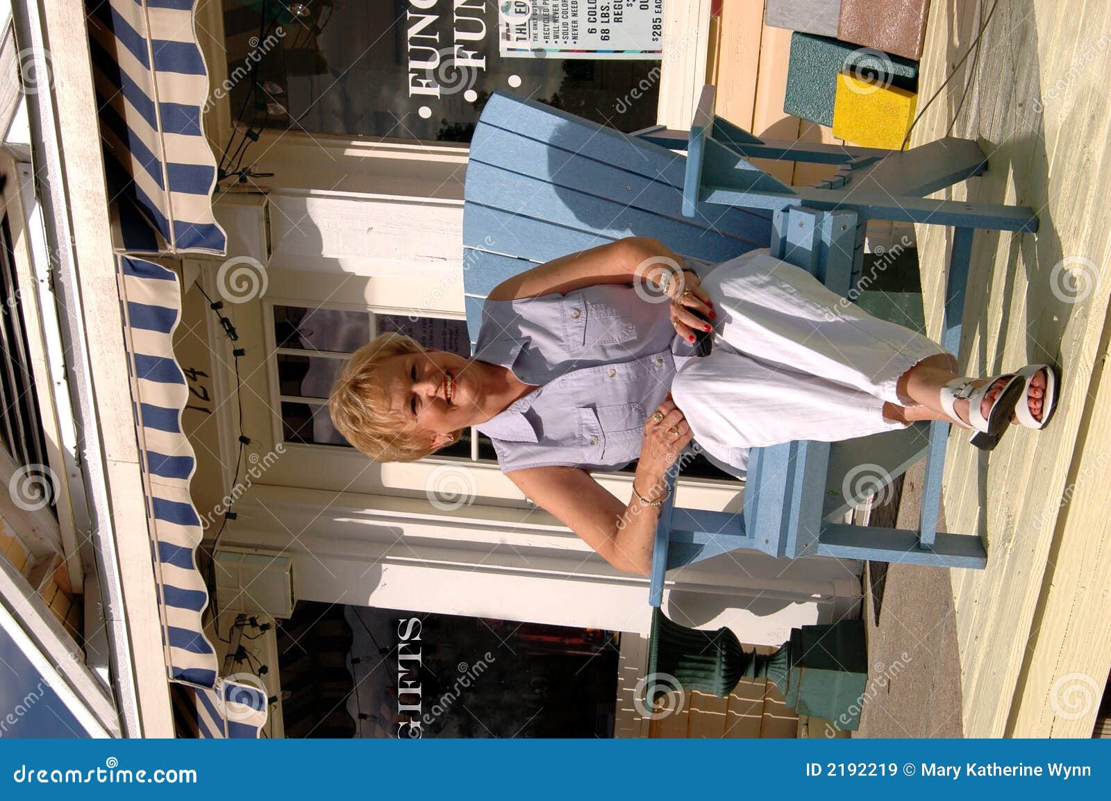 Gift shop owner stock image. Image of gift, small, smiles - 2192219