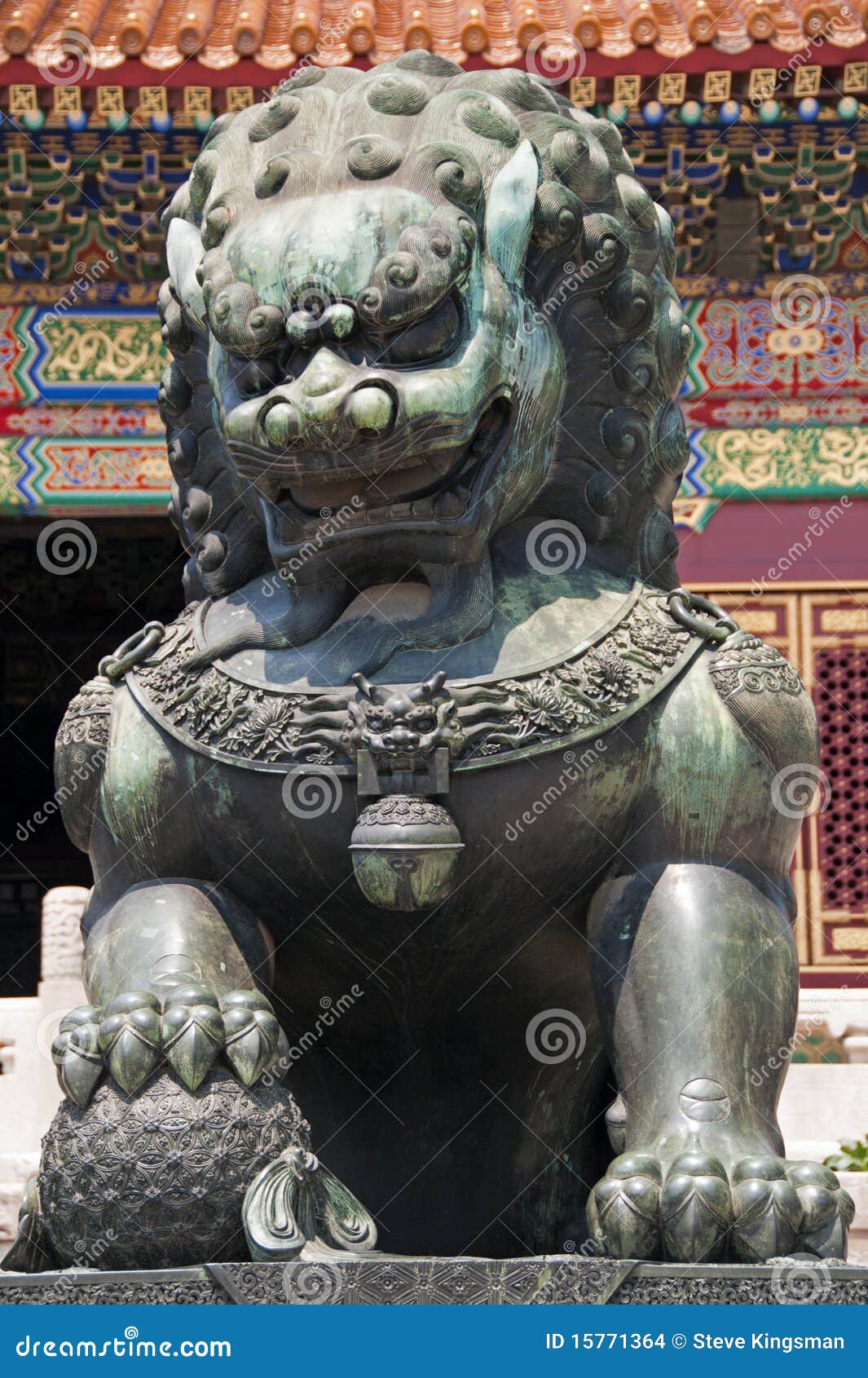 gilded lion statue