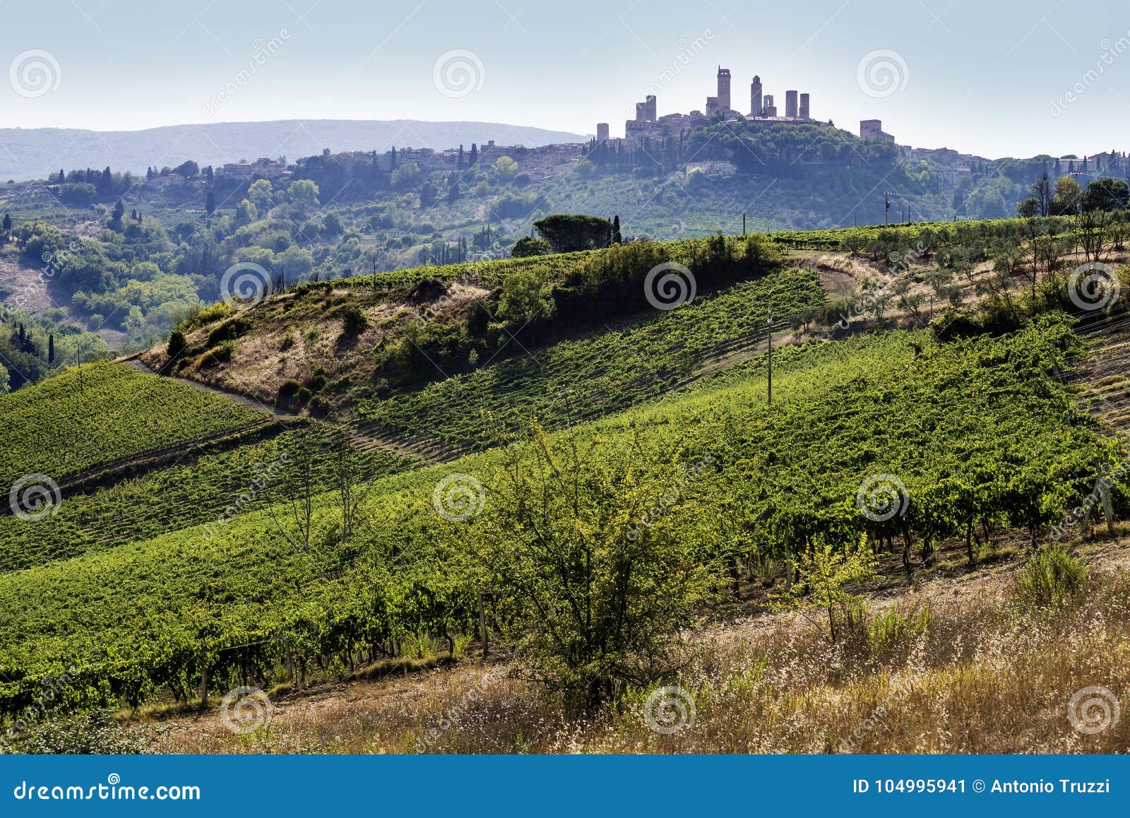 Gimignano San Tuscany obraz stock. Obraz złożonej z toskania - 104995941