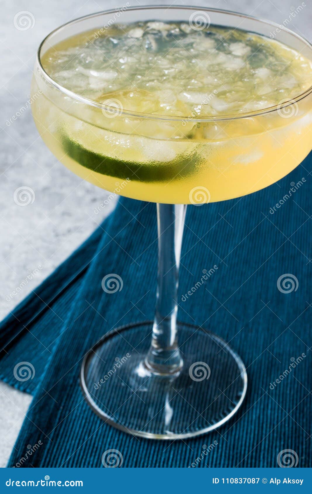 Gin Gimlet Cocktail with Lime and Crushed Ice. Stock Image - Image of ...