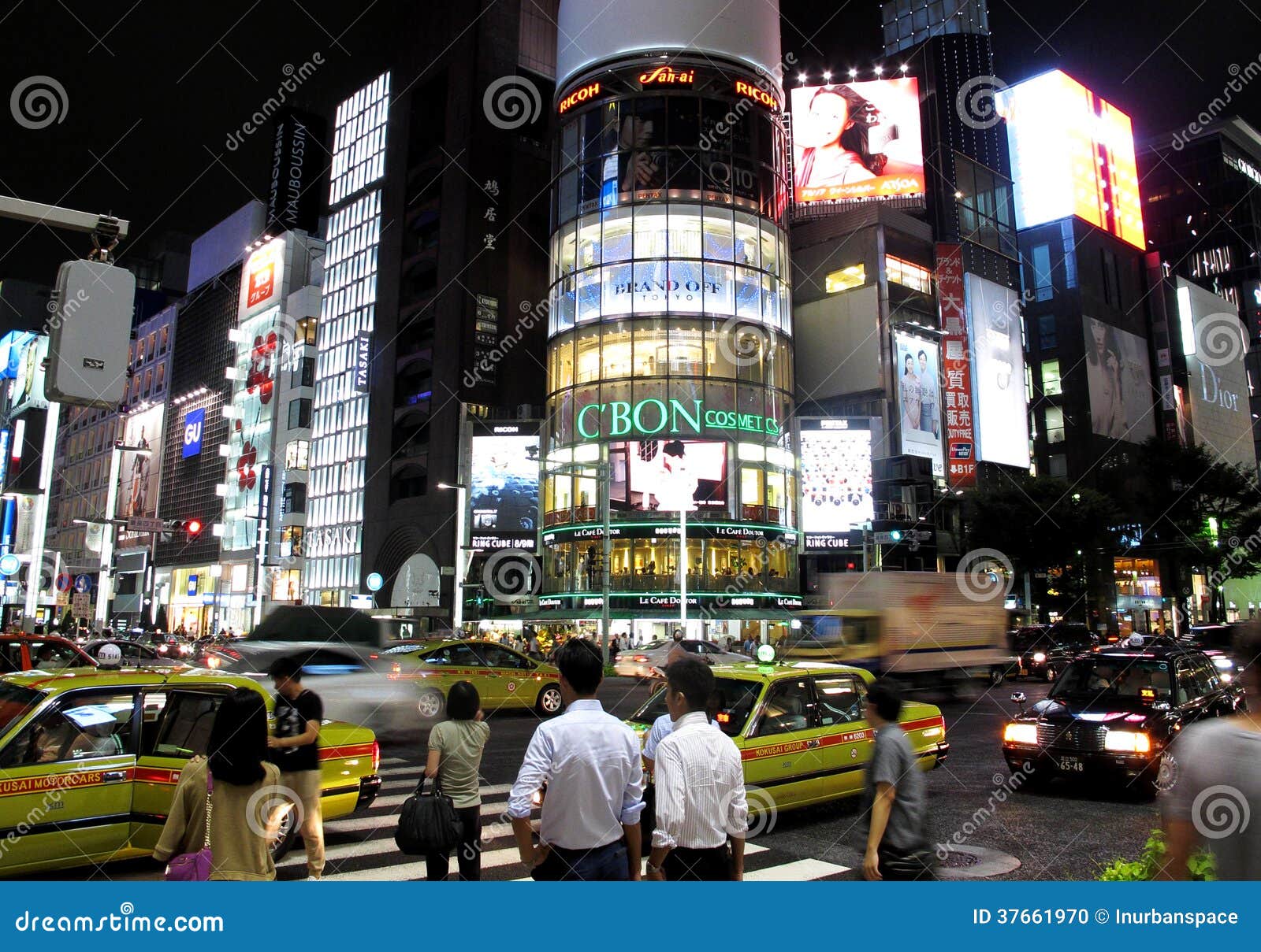 The Ginza area editorial image. Image of transport, city - 37661970