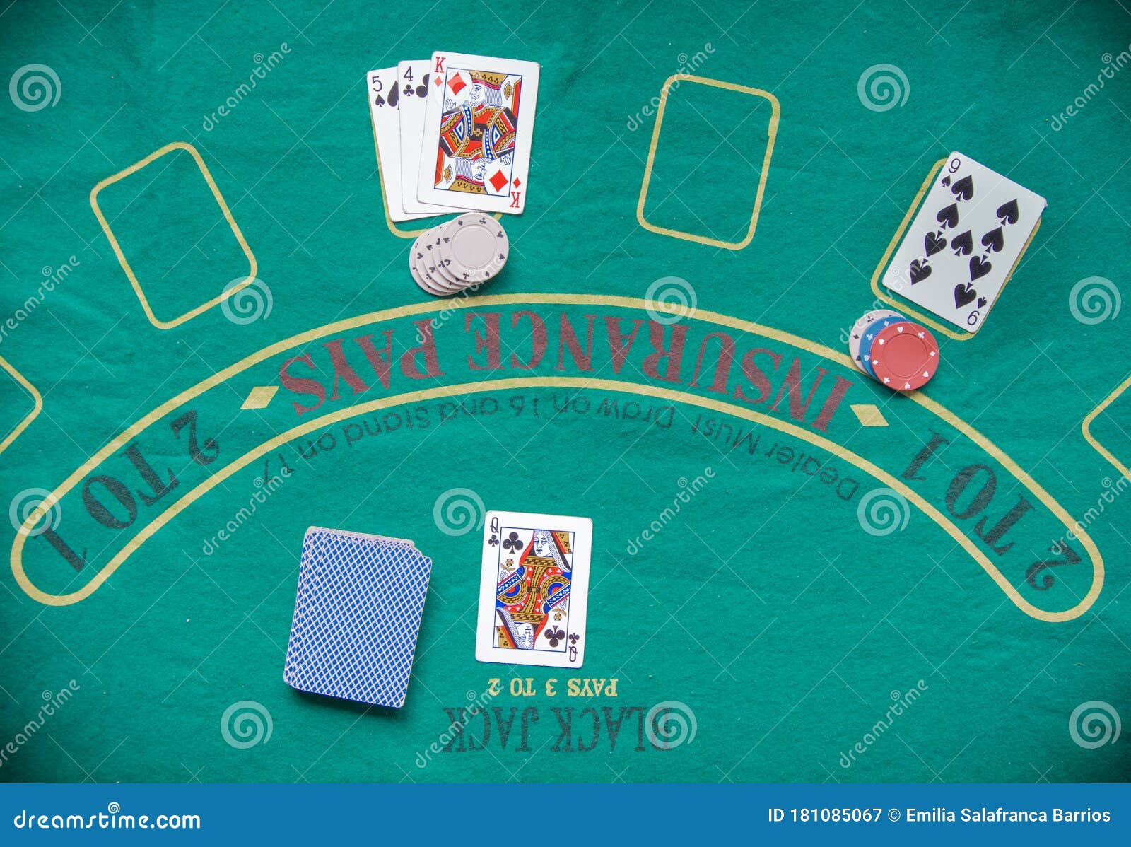 Gioco Con Carta Di Blackjack in Tappeto Verde Immagine Stock - Immagine di  mazza, perda: 181085067