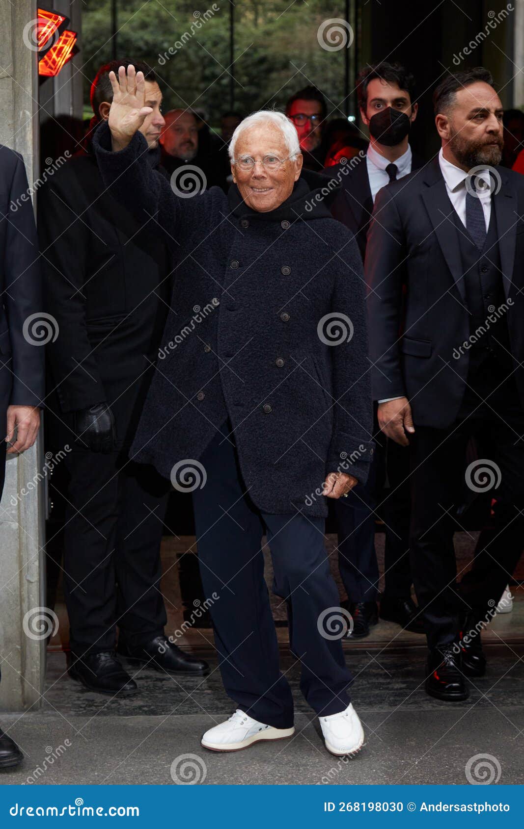 MILAN - JUNE 18: Man with Louis Vuitton brown backpack before Giorgio  Armani fashion show, Milan Fashion Week street style on June 18, 2018 in  Milan Stock Photo - Alamy