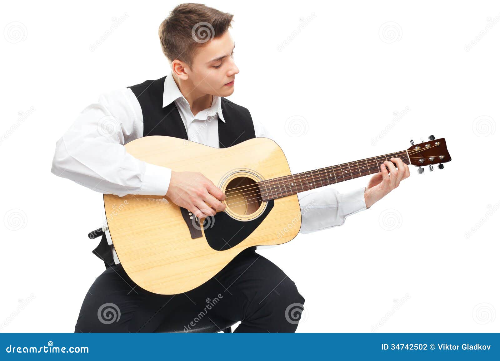 Giovane Che Gioca Sulla Chitarra Acustica Fotografia Stock Immagine