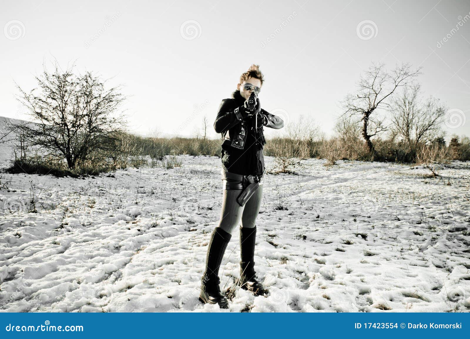 Girl Aiming A Machine Gun Stock Images - Image: 17423554 Girl Aiming A Machine Gun Stock Images - Image: 17423554