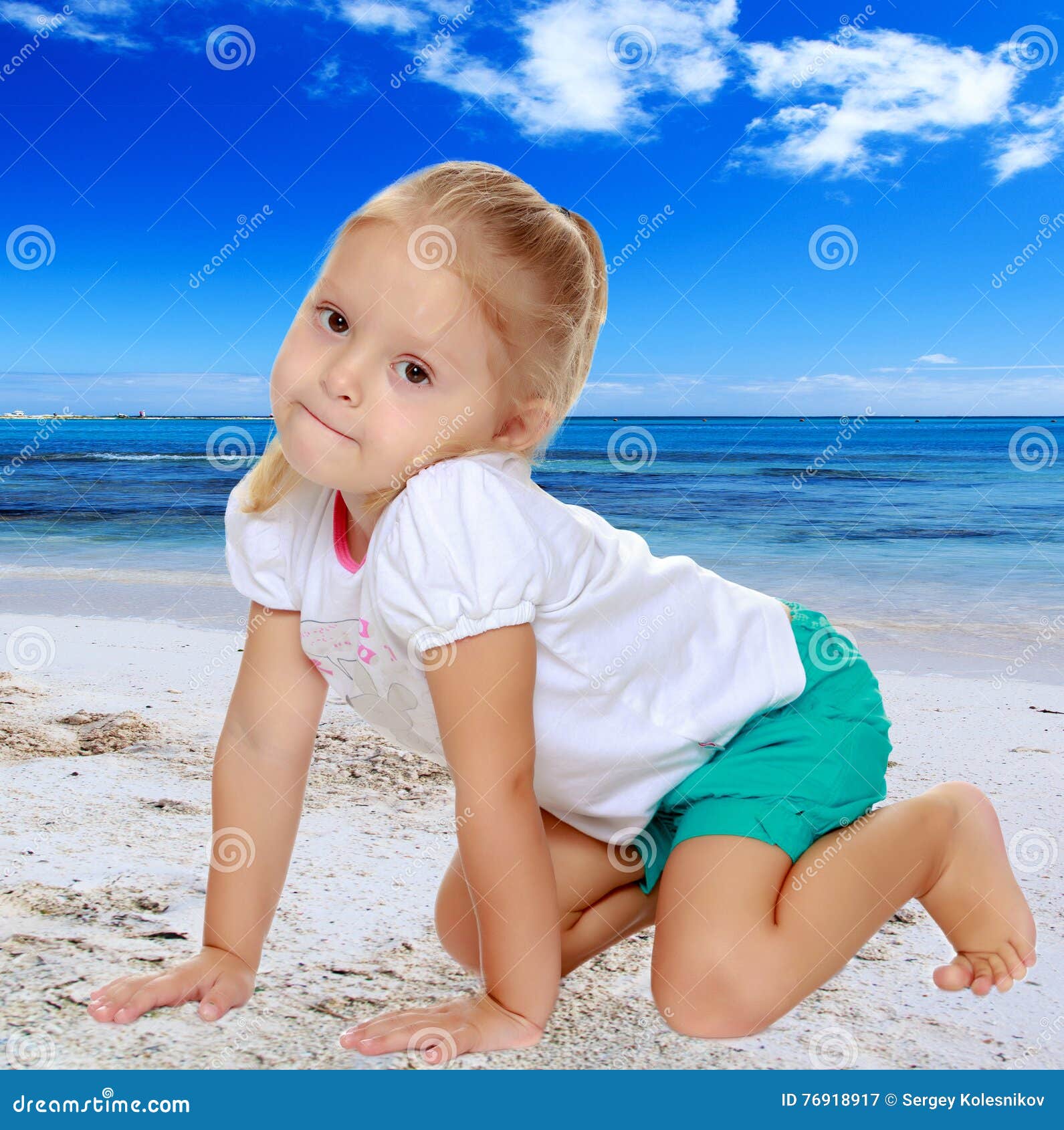 The Girl Is On All Fours Stock Image Image Of Little 769