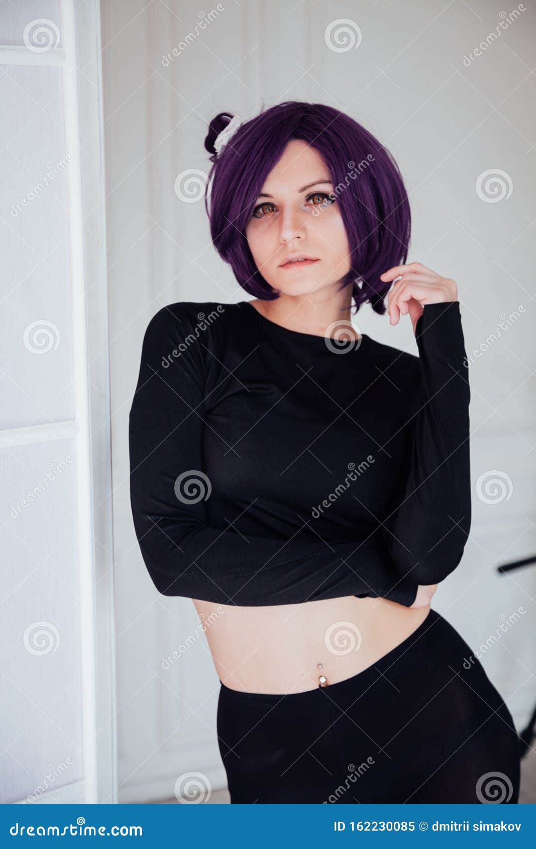 anime girl with purple hair and blue eyes cosplay anime girl with purple hair and blue eyes cosplay