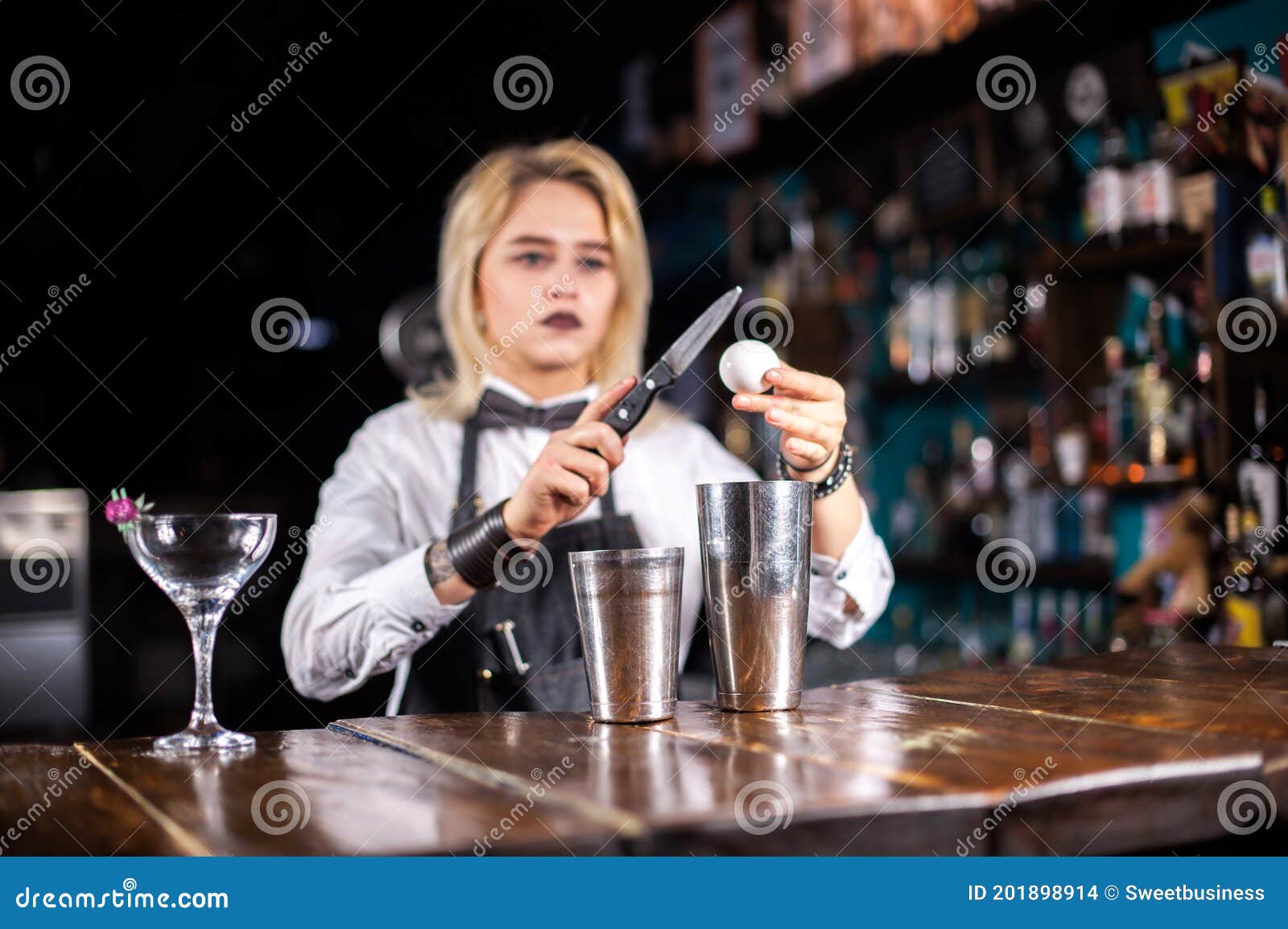 Girl Barman Formulates a Cocktail in the Taproom Stock Photo - Image of ...