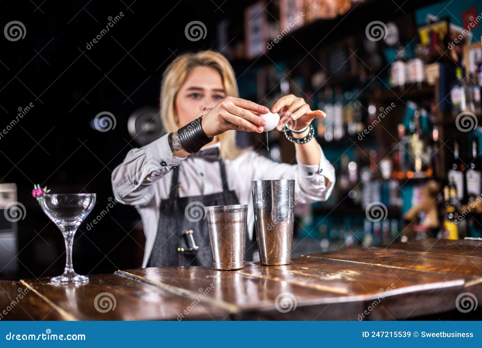 Girl Bartender Makes a Cocktail at the Brasserie Stock Image - Image of ...