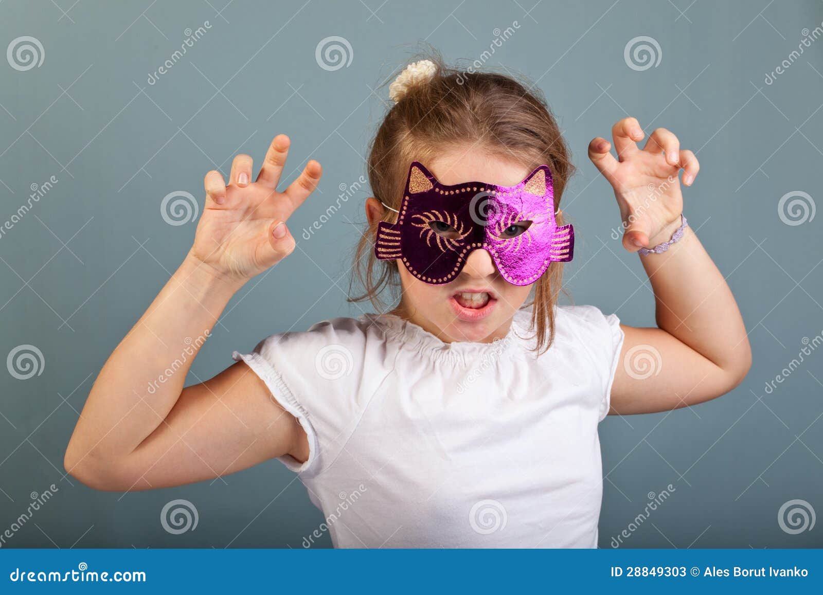 Girl with a cats mask stock image. Image of halloween 28849303