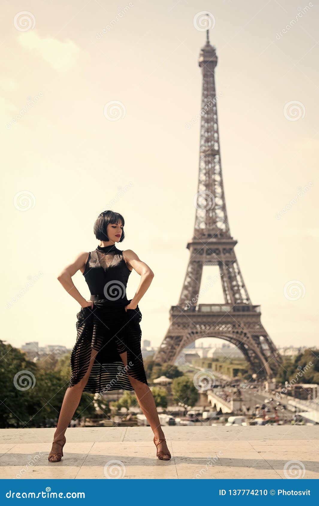 girl dancer front eifel tower paris france beatuiful woman dance pose like eifel tower romantic travel concept girl 137774210
