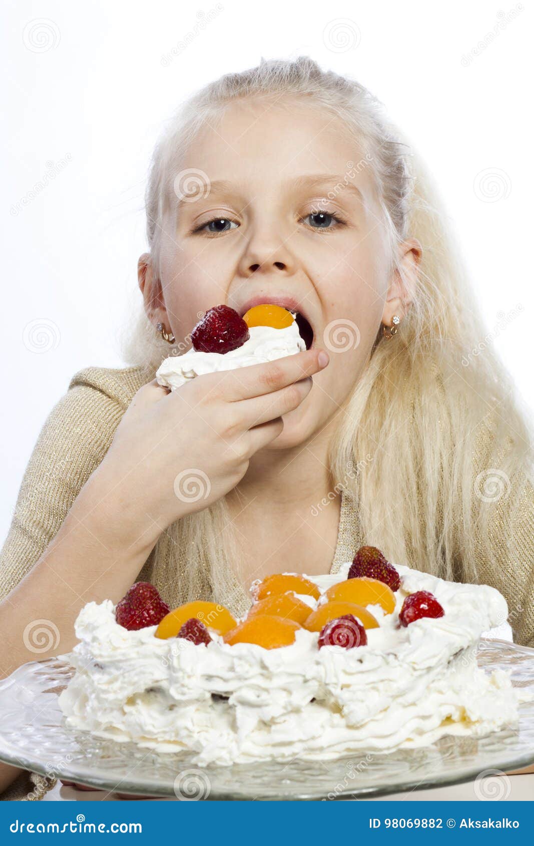 Girl eats a cake stock photo. Image of caucasian, birthday 98069882