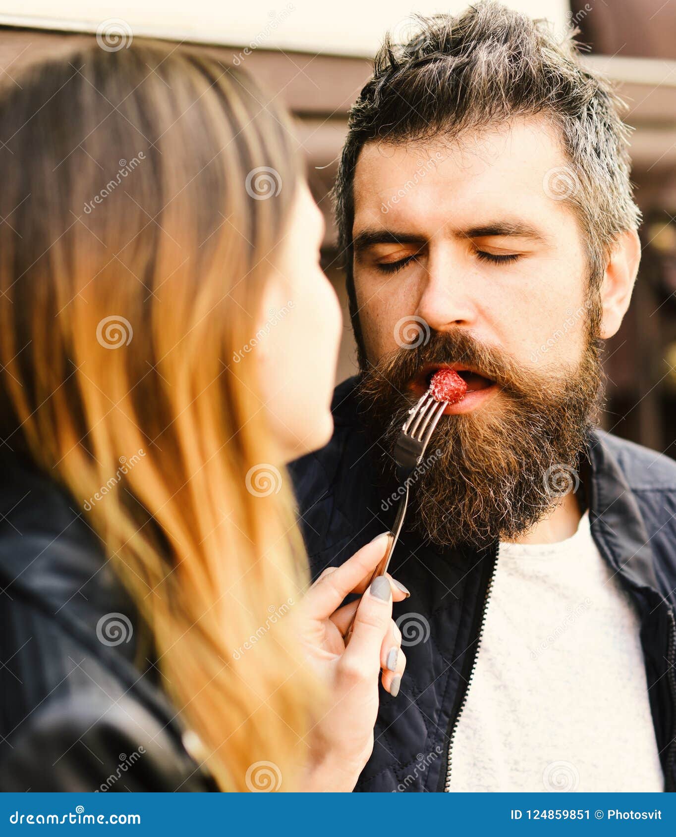 dating sites for guys with beards