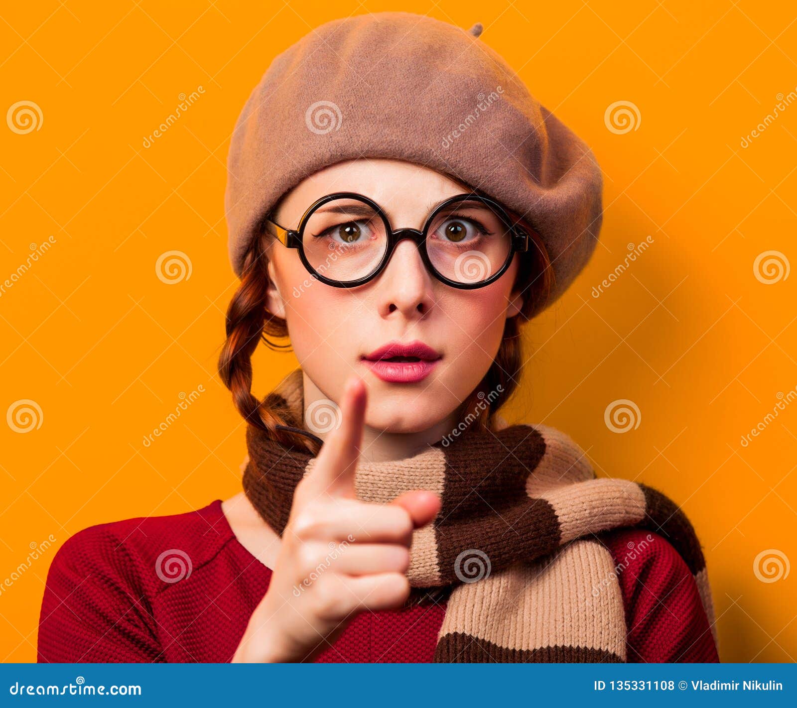 Are redhead girl with glasses For redhead girl with glasses not