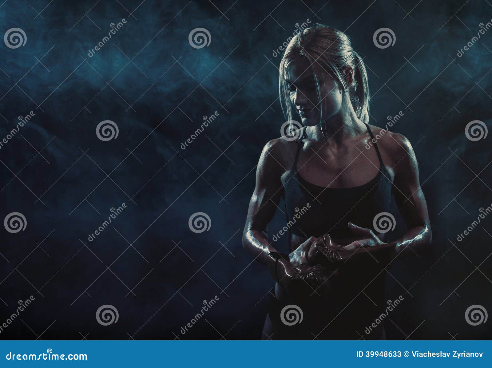 The Girl with the Gloves Resting after Training Stock Image Image of clothing, conscious 39948633