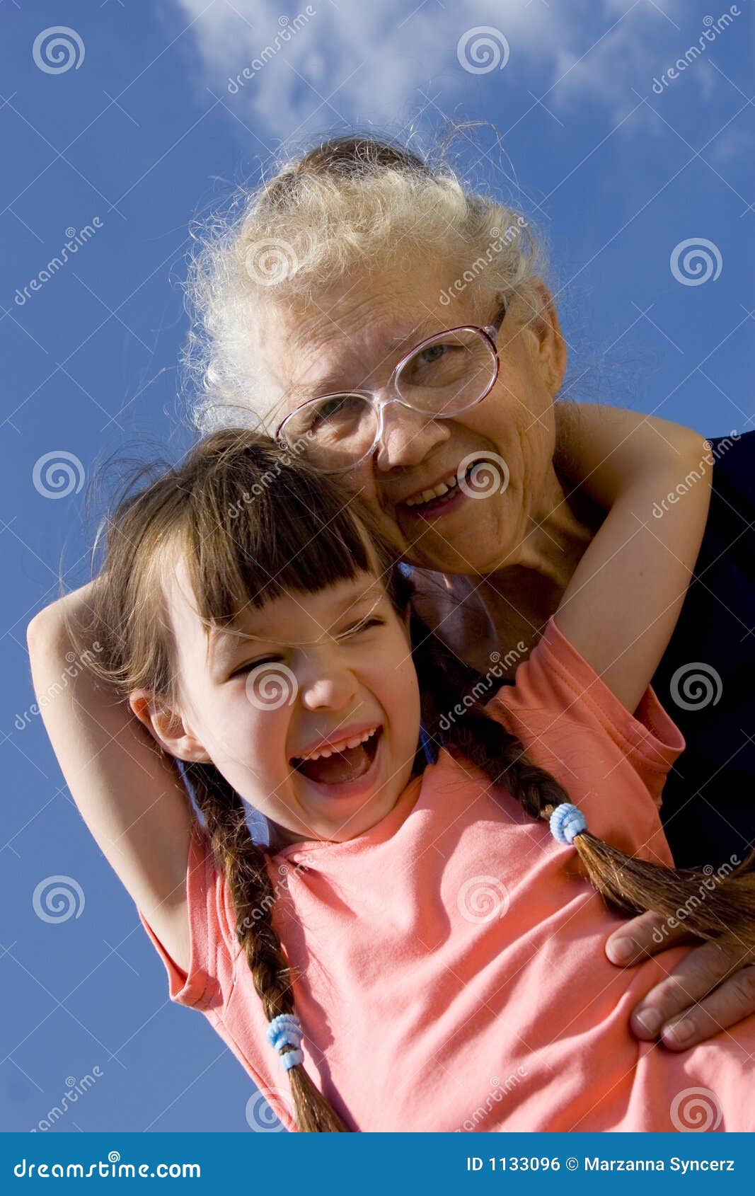 girl with grandma