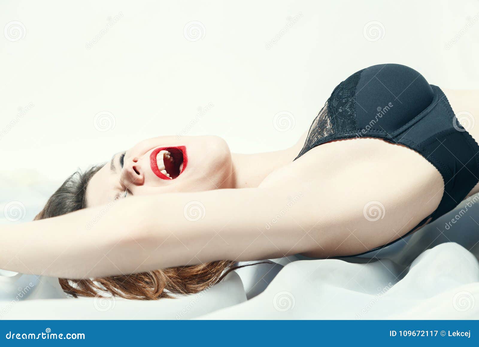 Girl Having An Orgasm