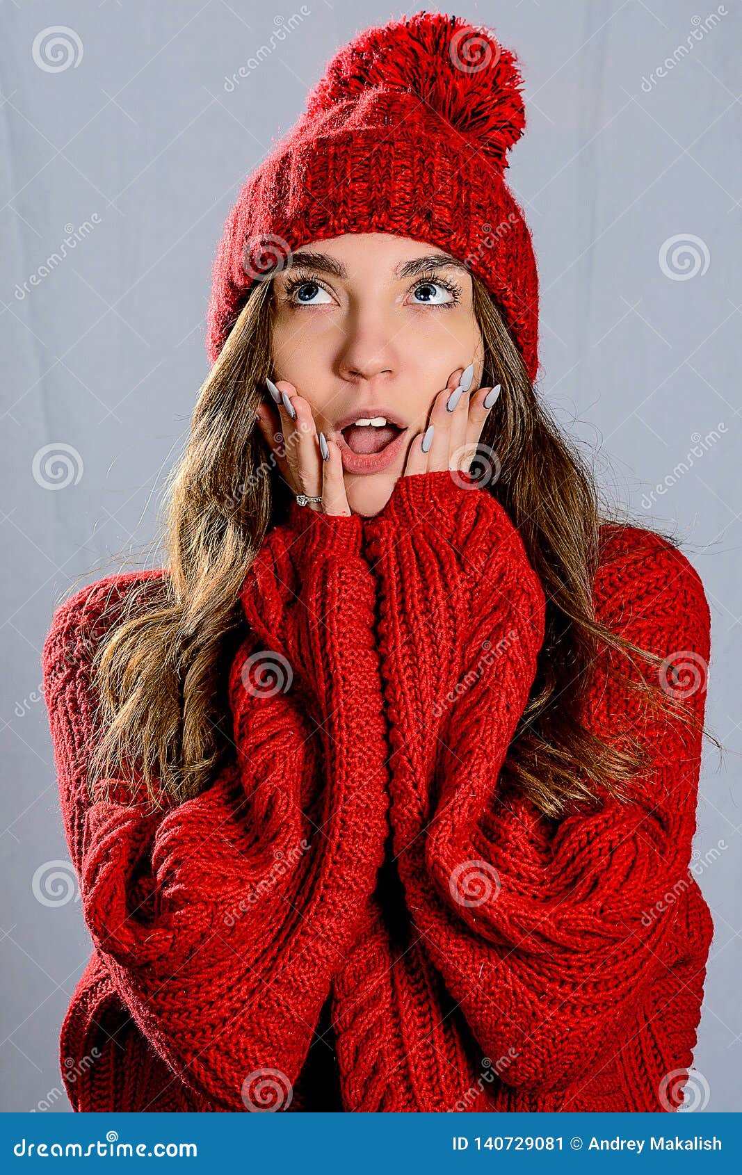 The Portrait Of The Girl Wearing Red Sweater And Knitted Hat Stock Image Image Of Portrait