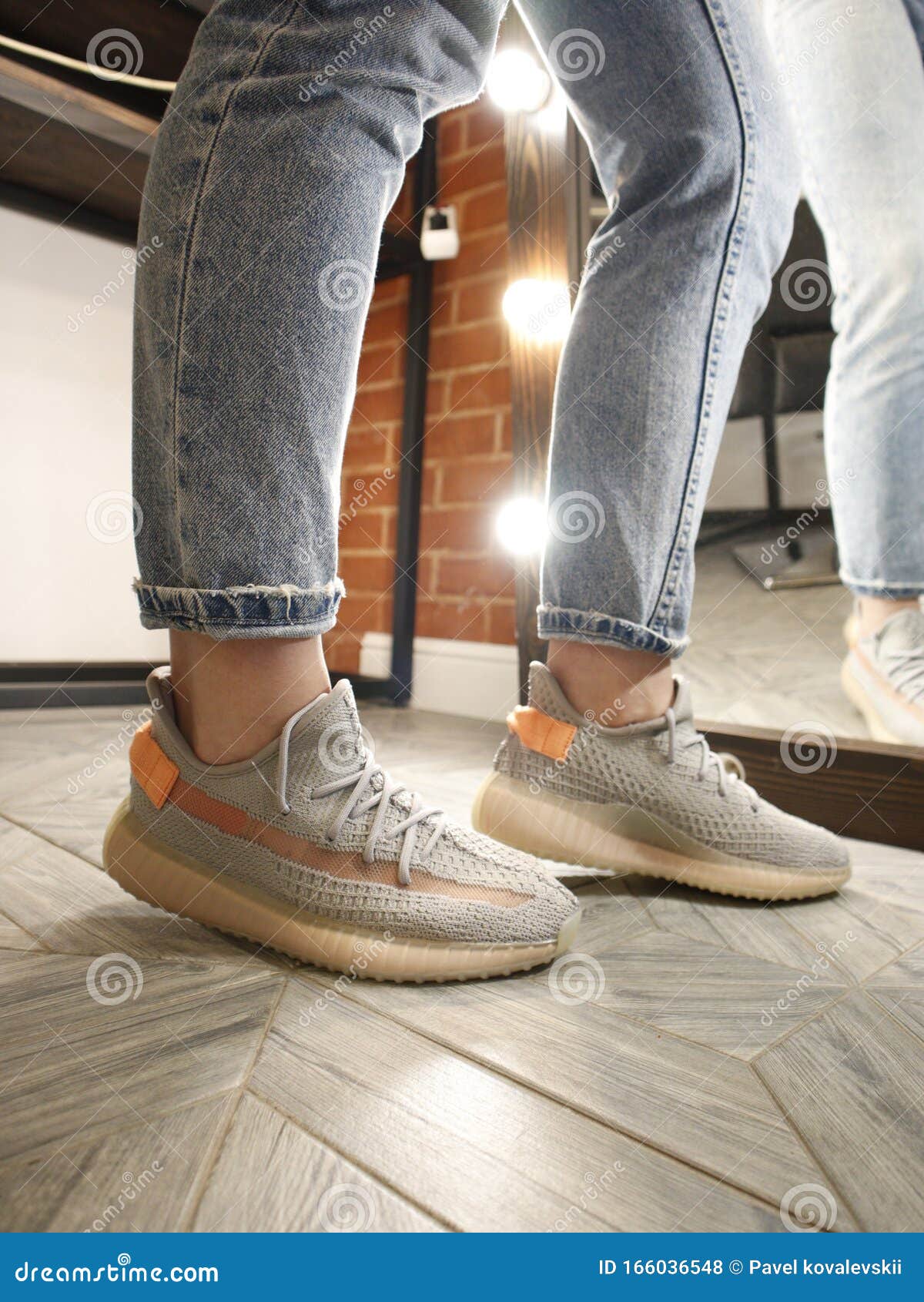 yeezy 350 with jeans