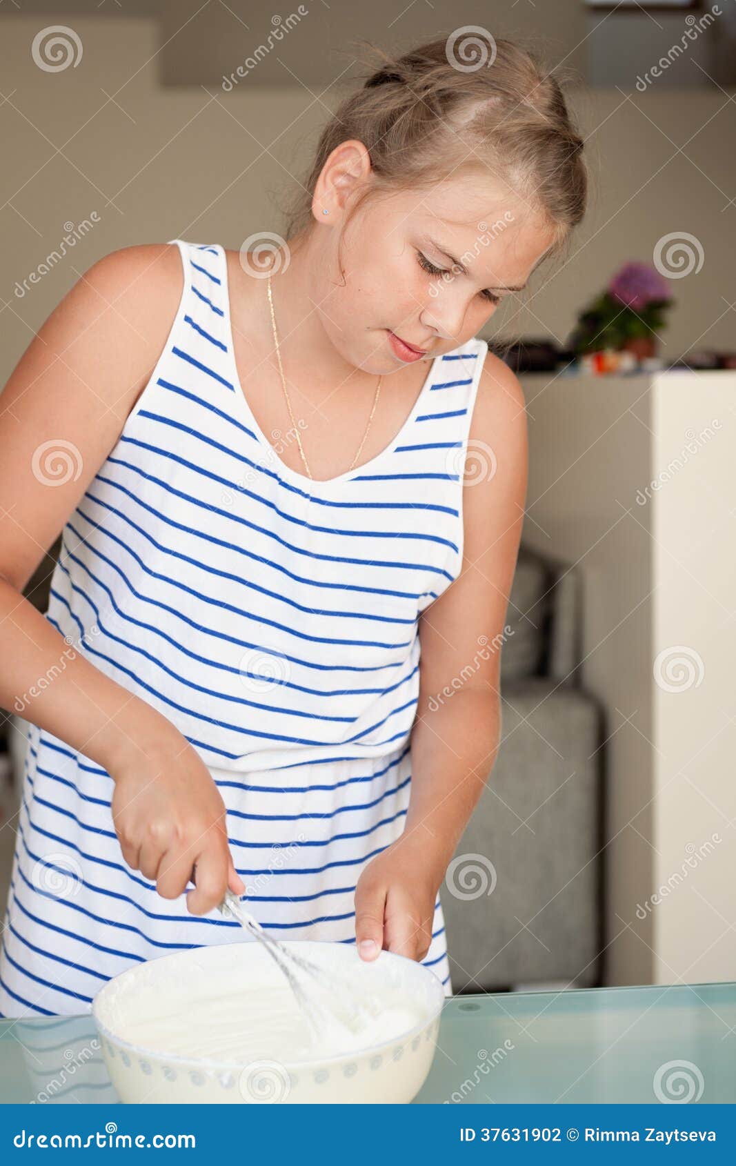 Girl makes cake in kitchen stock photo. Image of cake 37631902