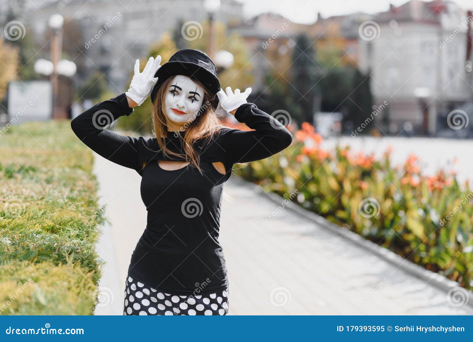 The Girl with Makeup of the Mime. Improvisation. Mime Different Emotions Stock Image - Image of emotion, brunette:
