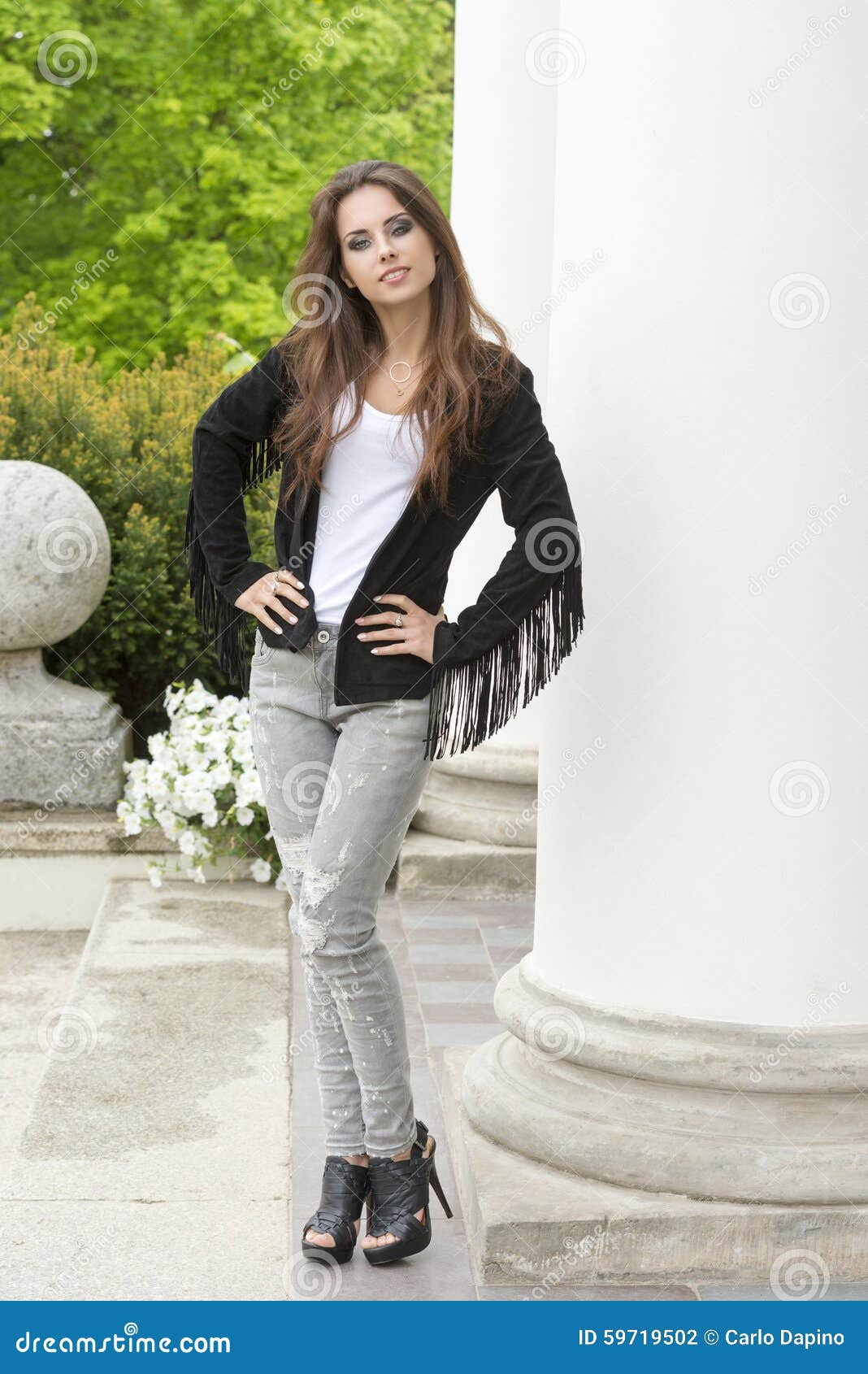 Girl with Modern Casual Style Stock Photo - Image of beauty, outside:  59719502