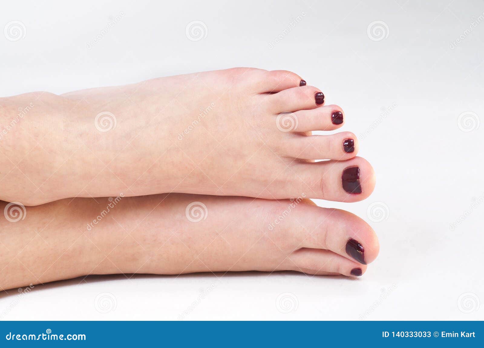 Prettiest toes contest