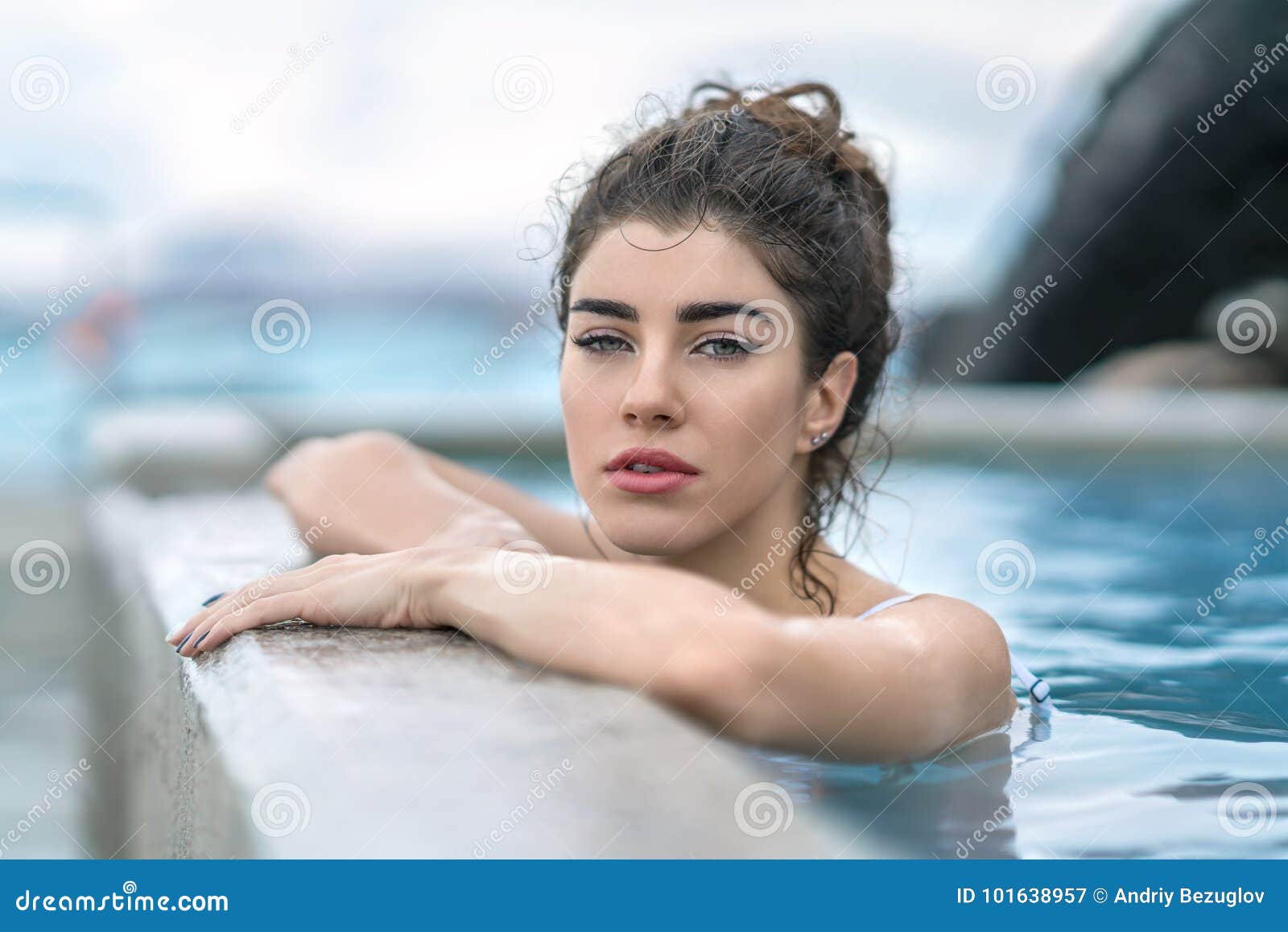 Girl Relaxing In Geothermal Pool Outdoors Stock Image Image Of Daylight Lifestyle 101638957