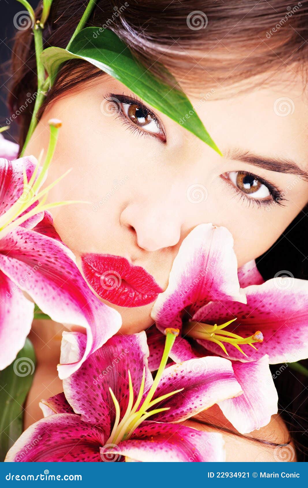 Girl S Kiss Stock Image Image Of Flower Fashion Bouquet